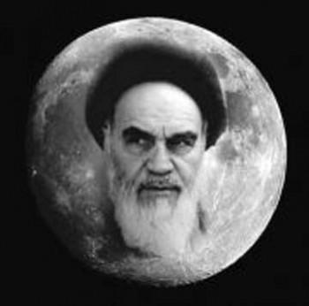 یکی از رفتارهای زشت ایرانیان عادت ناپسند بت سازی است، یک روز عکس خمینی در ماه می بینند، دیگر روز موسوی را فرشته نجات ملت دانسته و او را می پرستند. به جای عادت زشت بت سازی ما باید فرهنگ شایسته قدرشناسی را به کودکان خود بیاموزیم.