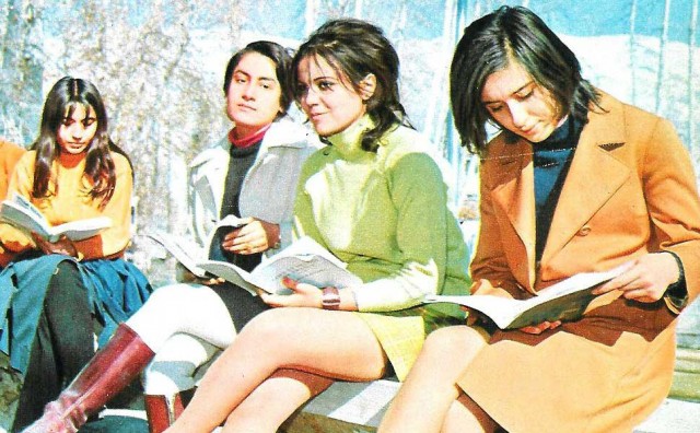 iranian-women-before-1979-revolution-tehran-university