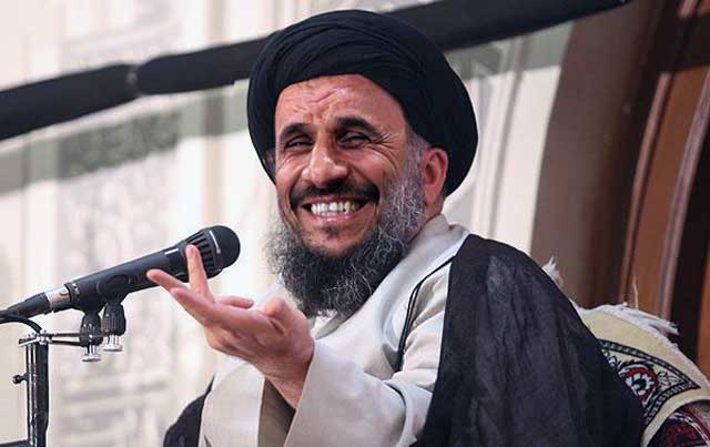 احمدی نژاد در حقیقت یک آخوند است، و آخوند جنایتکار و دشمن مردم و کشورمان