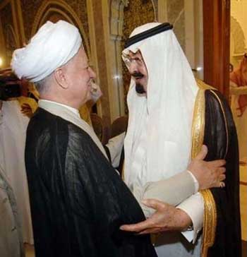 ظالمان و دیکتاتورها، هیشه با هم ودر کنار همند. رفسنجانی و ملک عبدالله در کنار هم دیده می شوند.