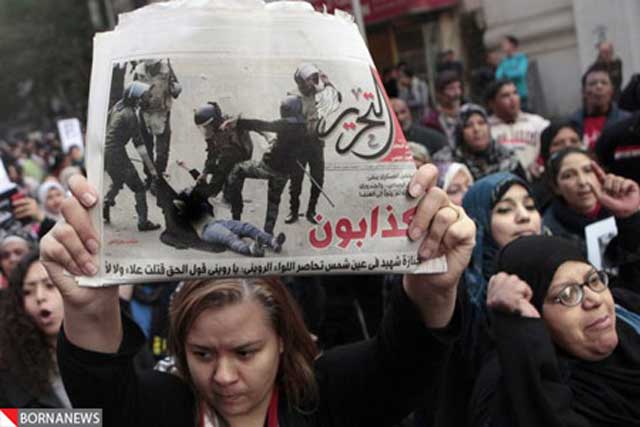 تظاهرات گسترده و عظیم زنان در قاهره  در مخالفت با قوانین ارتجاعی زن ستیز رژیم اسلامی هاکم بر مصر