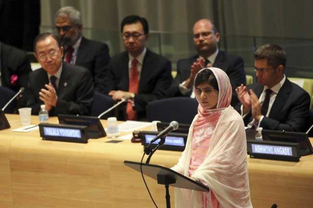 سخنرانی ملاله ۱۶ ساله در مجمع عمومی سازمان ملل در تاریخ ۱۲ جولای ۲۰۱۳ که جهانی را به حیرت و شگفتی در آورد و مورد ستایش گروه زیادی از مردم کشوهای گوناگون قرار گرفت.