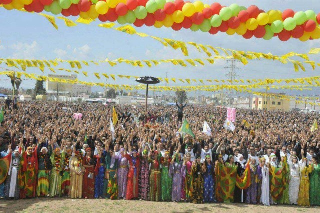(مردم کردستان درباره جشن نوروز هرگز کوتاهی نکرده اند)