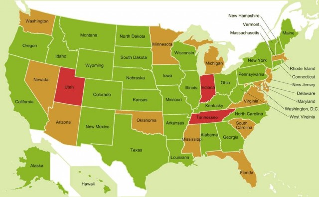این نقشه نشان می دهد که برهنگی بالاتنه برای بیشتر ایالات کشور امریکا آزاد است....