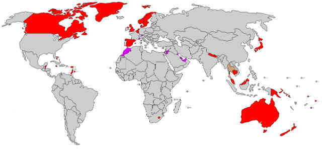 رنگ قرمز کشورهایی را که با سیستم پادشاهی پارلمانی اداره می شوند، نشان می دهد؛ این کشورها در زمره بهترین کشورهای جهان از لحاظ سطح رفاه اجتماعی و آزادی های فردی شمرده می شوند.