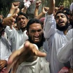 چرا غرب در مقابل خشونت ها و پندارهای ارتجاعی شهروندان مسلمان خود، سکوت می کند؟