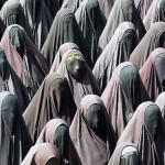 سیاه رنگ پلیدی و حجاب اجباری، مایه فلاکت مردم و درماندگی زنان ایرانست