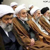مصباح یزدی، آخوند فرومایه و بی وطن اولویت ایرانی و ایرانی بودن را پوچ و بی ارزش میداند